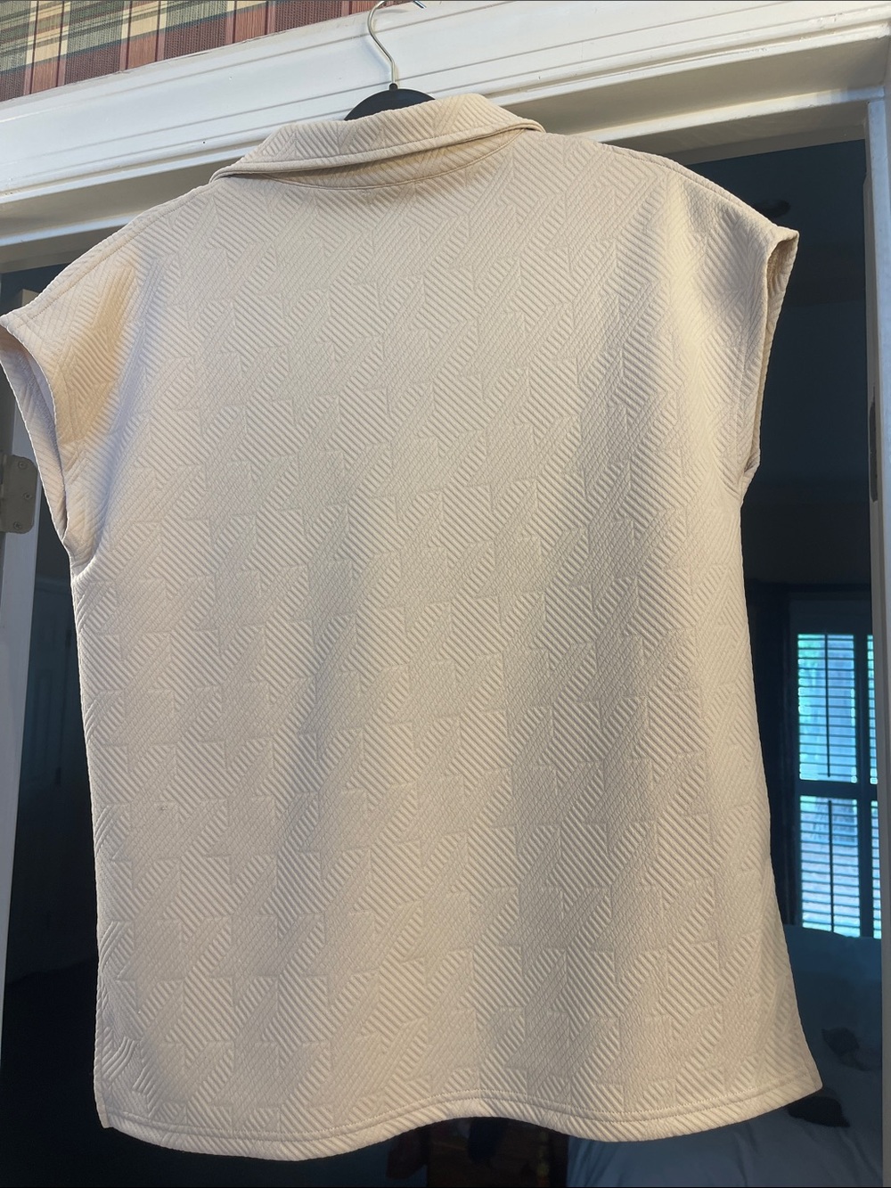 Cream Textured Tunic - Picture 4 of 4
